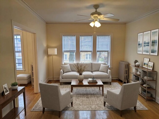 Photo - 712 Seward St Unit 12-2N