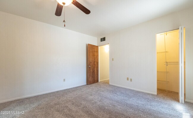 Photo - 1560 N John Adams St