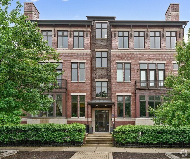 Building Photo - 1249 W Melrose St Unit 1W Rental
