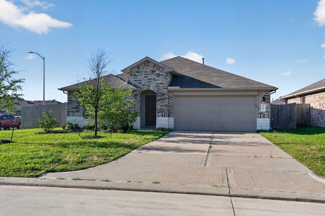 Building Photo - Beautiful 4 Bed Home in Mill Creek Estates | Open Floor Plan + Appliances Included!