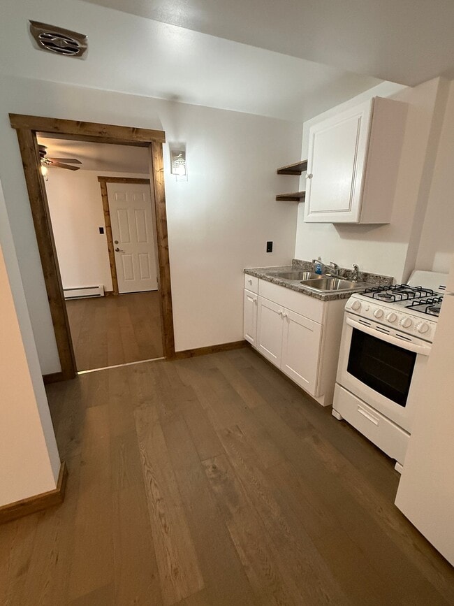 Photo - 1015 15th St Unit 1