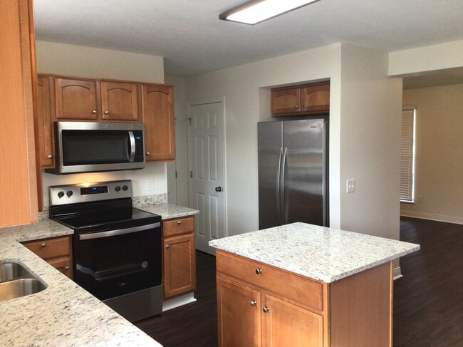 Photo - 1557 Pheasant Run Dr