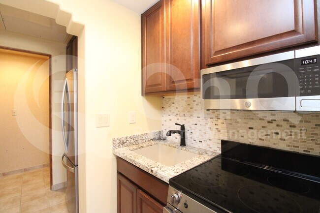 Building Photo - 36601 Mule Train Rd