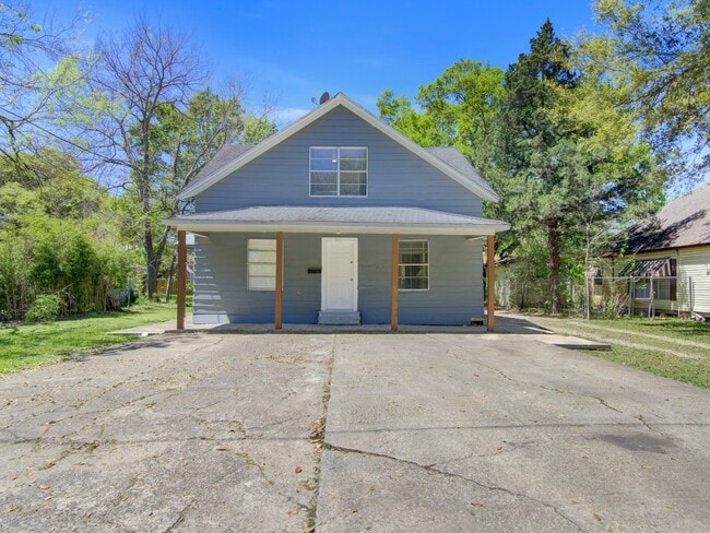 Building Photo - 313 N Beauregard St Rental