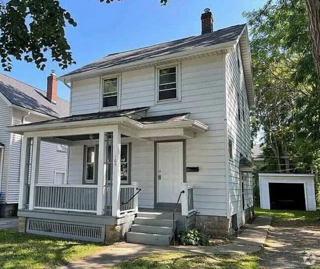Building Photo - 105 Dickinson St Rental