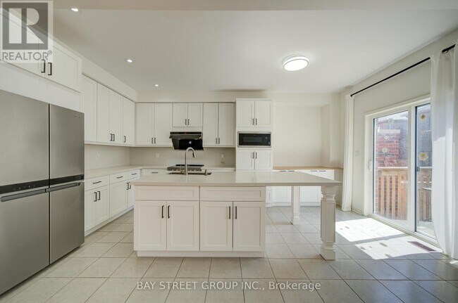 Photo - 114 Ness Dr