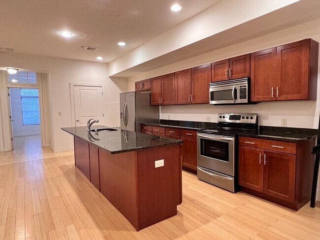 Photo - 9 Gardner St Unit 8