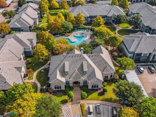 Photo - Riachi at One21