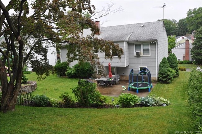 Photo - 22 Essex Rd