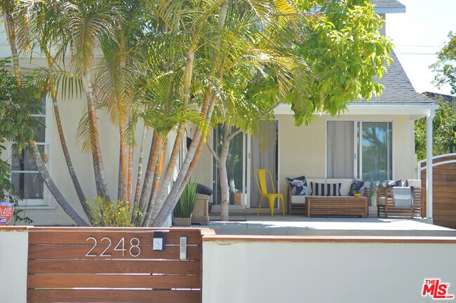 Photo - 2248 Greenfield Ave