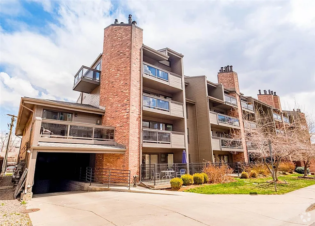 Building Photo - Gorgeous 1 Bedroom in Cherry Creek Rental