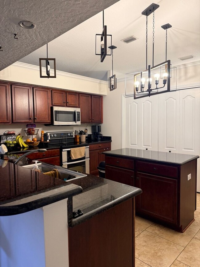 Photo - PRIME location Kenwood home with a great backyard!