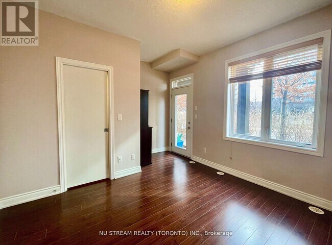Photo - 241 South Park Rd
