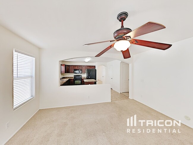 Photo - 1275 E Shari St