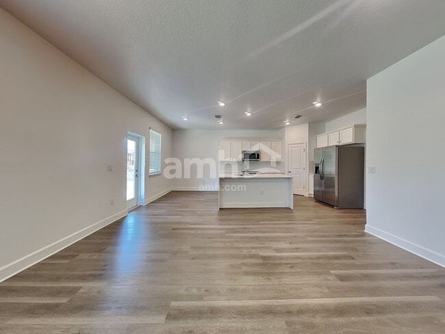 Photo - 37777 Dusty Saddle Ln