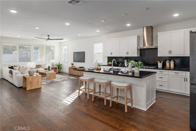 Photo - 35555 Orchard Trails