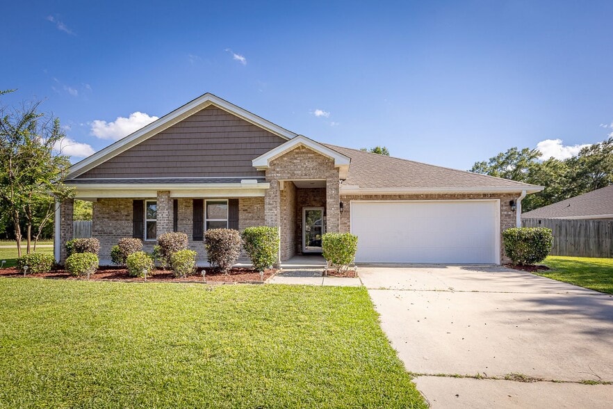 9125 Bellewood Dr