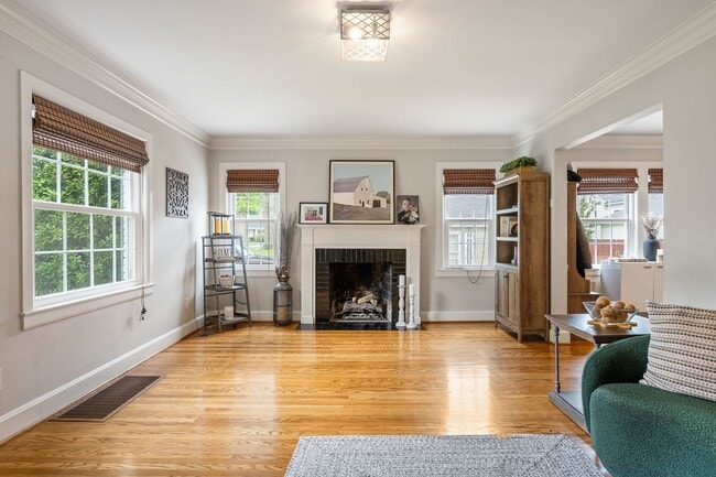 Photo - Charming St. Matthews Ranch