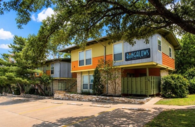 Building Photo - 2703 Swisher St Unit 100A