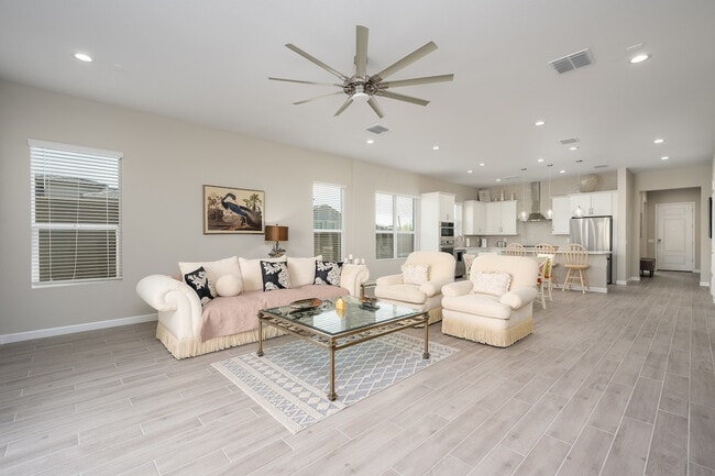 Photo - 5972 E Sinclair St Unidad SI ID1255471P