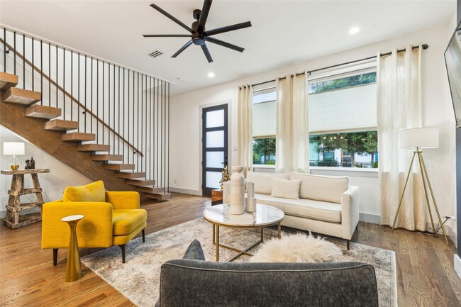 Photo - 10630 Greengarden Rd