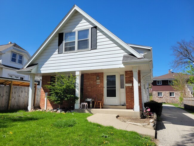 Welcome Home - 9010 W Mitchell St Unit Mitchell