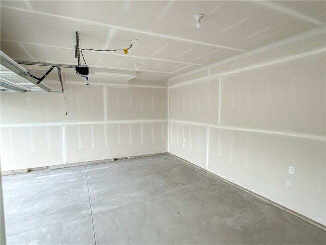 Photo - 16 Trailhead Rd