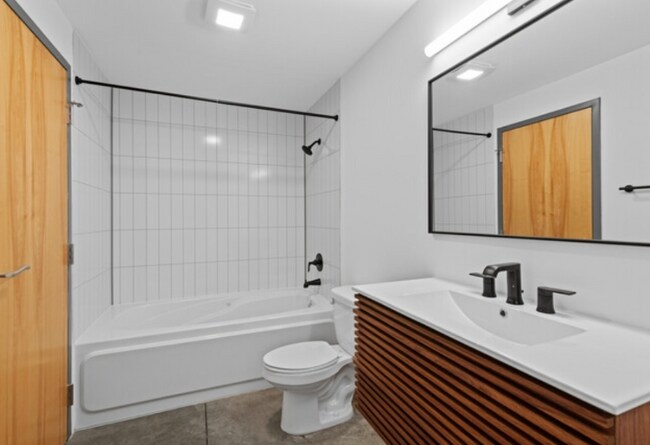 Photo - 2615 Washington Ave Unidad 213