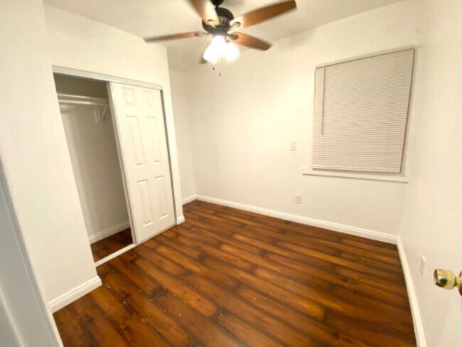 Photo - 444 E 91st St