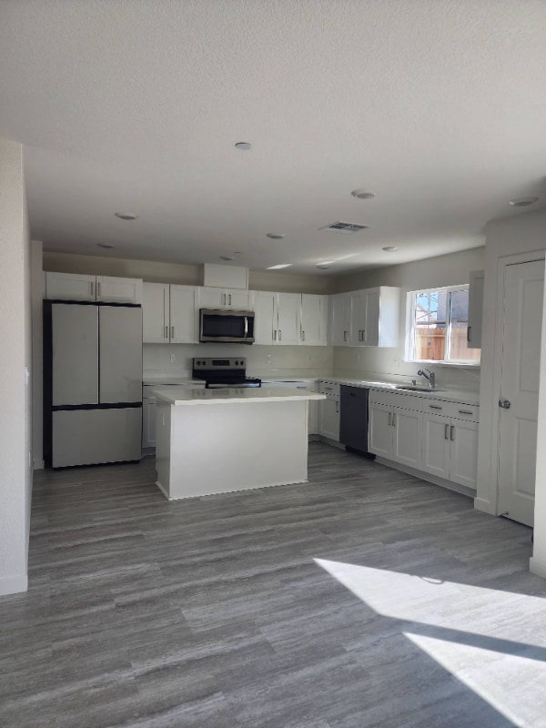 Photo - 2081 Blue Star Dr