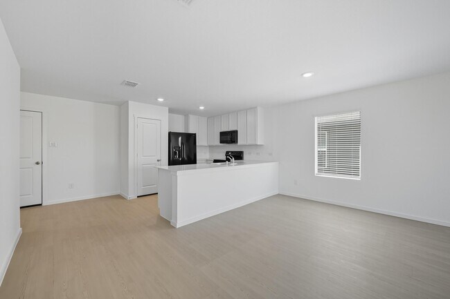 Photo - 638 Montclair Ave