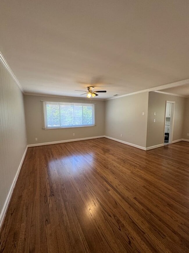Photo - 2 Bedroom, 1 Bath duplex (right side unit) close to downtown Greenville with hardwood floors, a l...