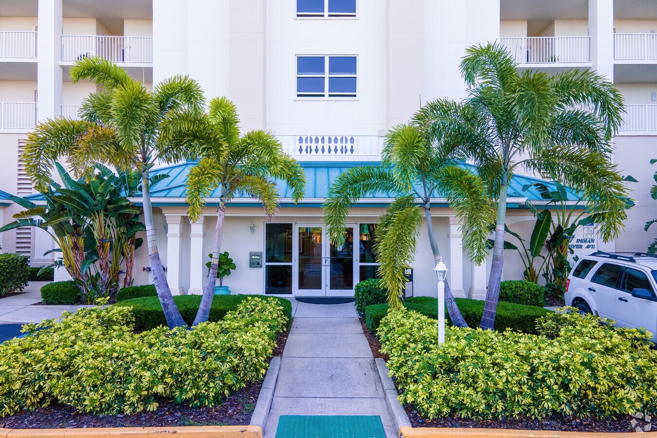 1-7 Indian River Ave Titusville, FL 32796-3503 - Harbor Pointe