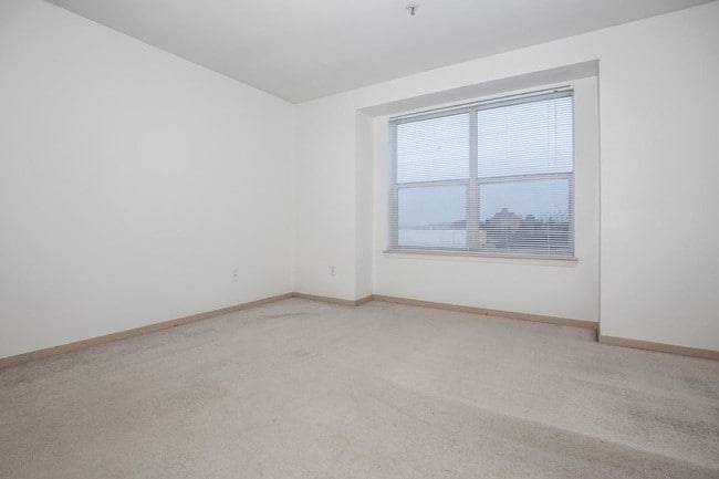 Clearwater Apartments - Star Apartments