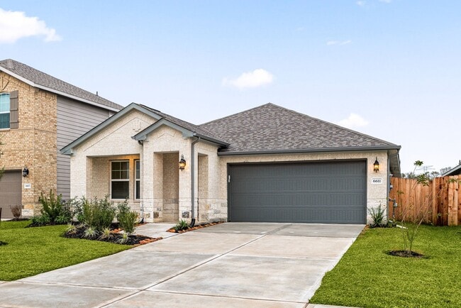 Photo - 6611 Castella Dr