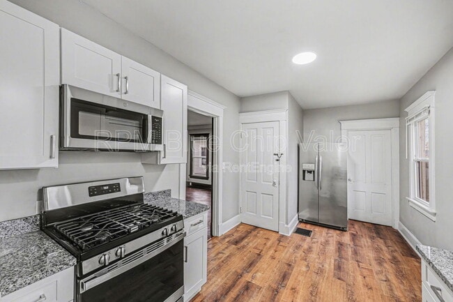 Photo - 2009 Linden Ave