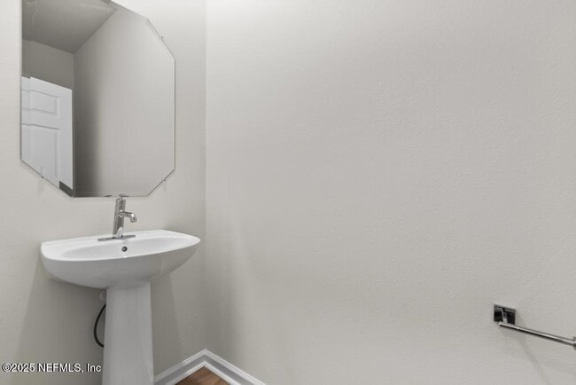 Photo - 125 Beach Palm Ct