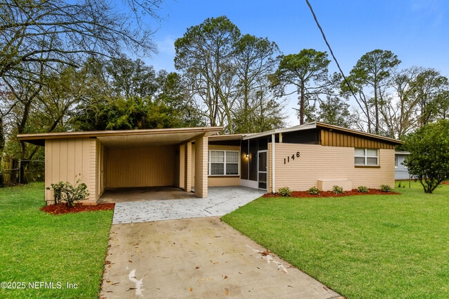 Building Photo - 1146 Busac Ave