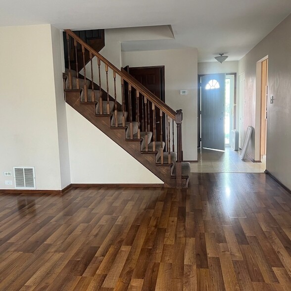 Photo - 1565 Coloma Ct S