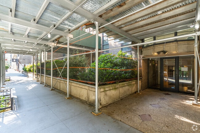 Photo - Butterfield House