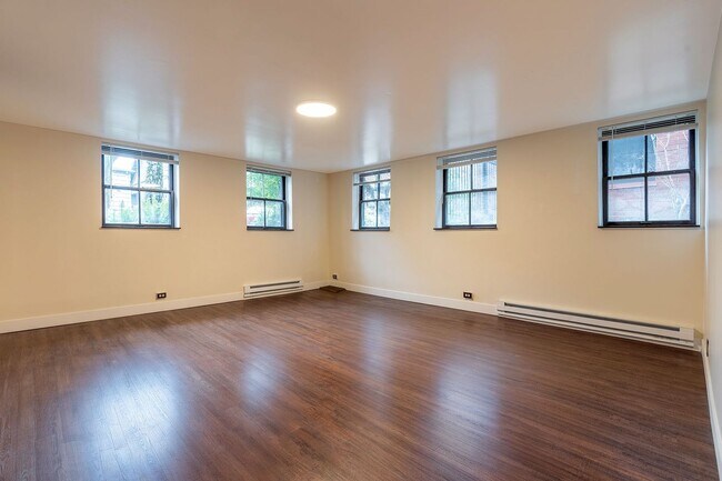 Photo - Baird Apartments