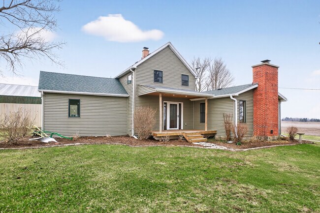 Photo - 17093 Somonauk Rd