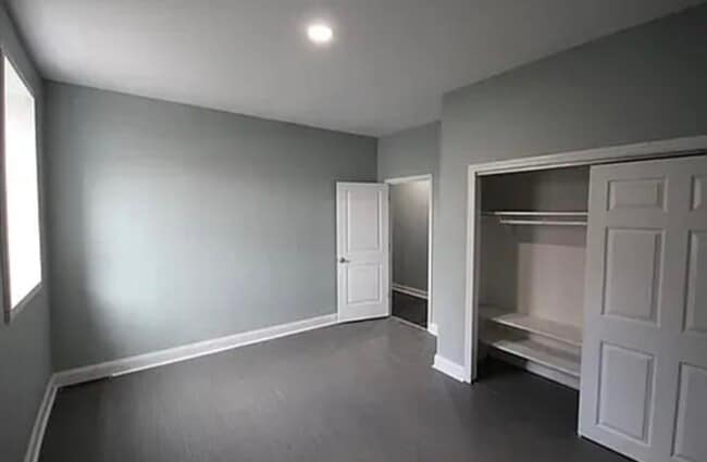 1217 Crease St Unit Crease Apartment