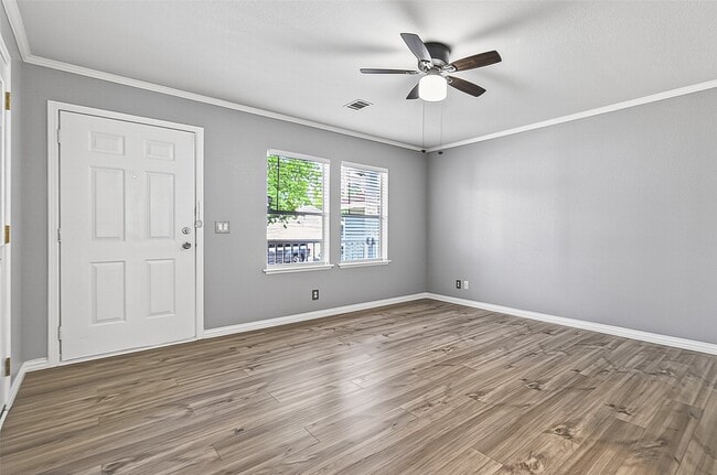 Photo - 21447 Sweet Grass Ln