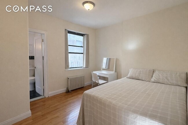 Photo - 357 E 58th St