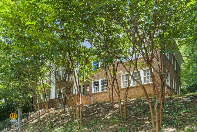 Henger Hall
