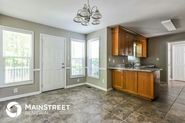 Photo - 14 Greenbrier Ct