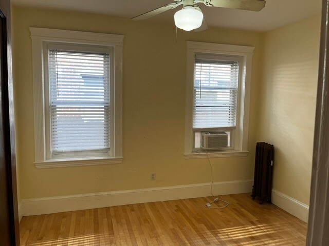 Photo - 12 Royce Rd Unit 4