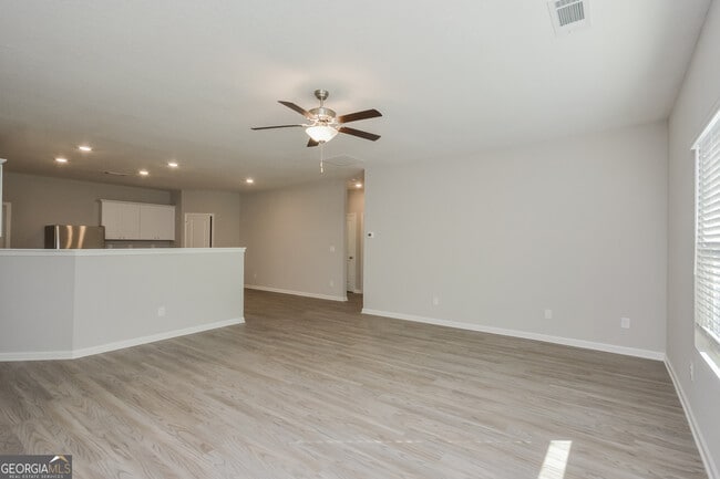 Photo - 65 Tamalynn Trl