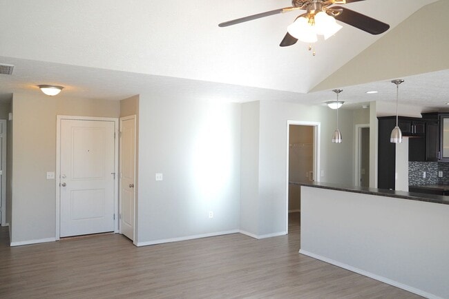 Photo - Beautiful 4 bedroom home for rent in Ozark!
